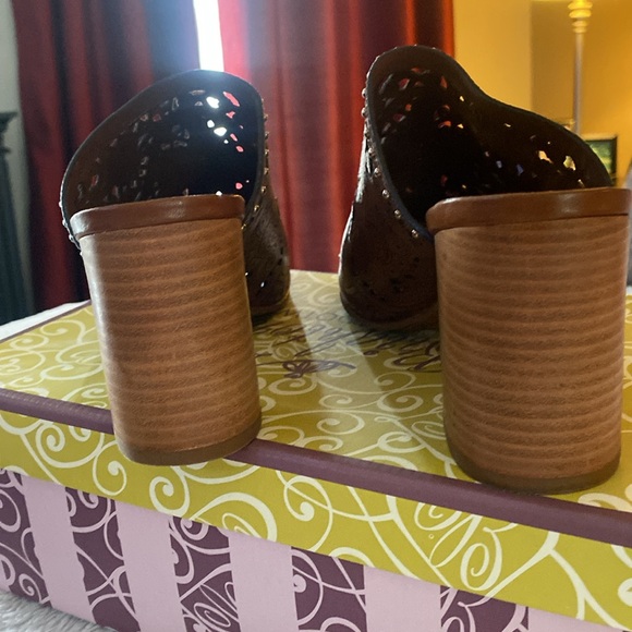 Brighton Shoes - Picture 4 of 4